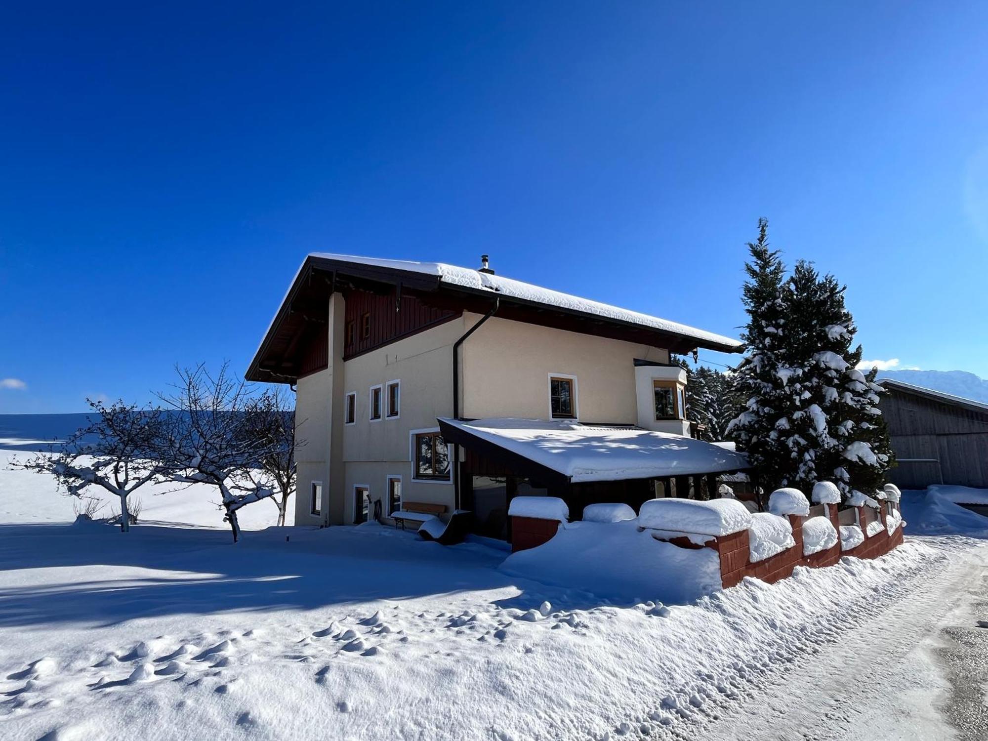 Ferienhaus Praschberg Niederndorferberg Exteriér fotografie